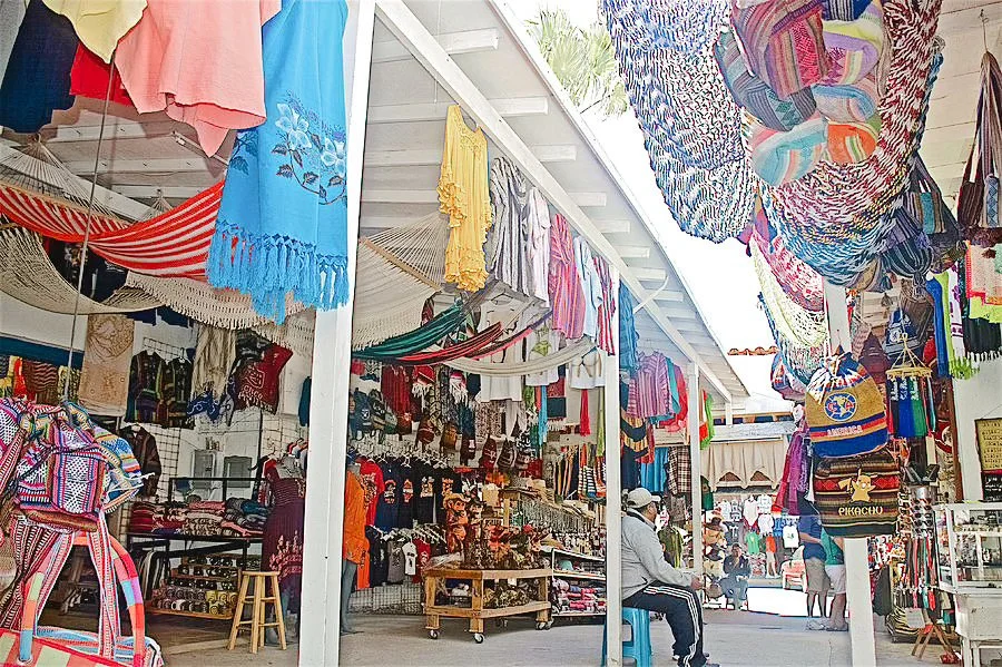 Tiendas y vendedores locales en Puerto Viejo, Puerto Peñasco