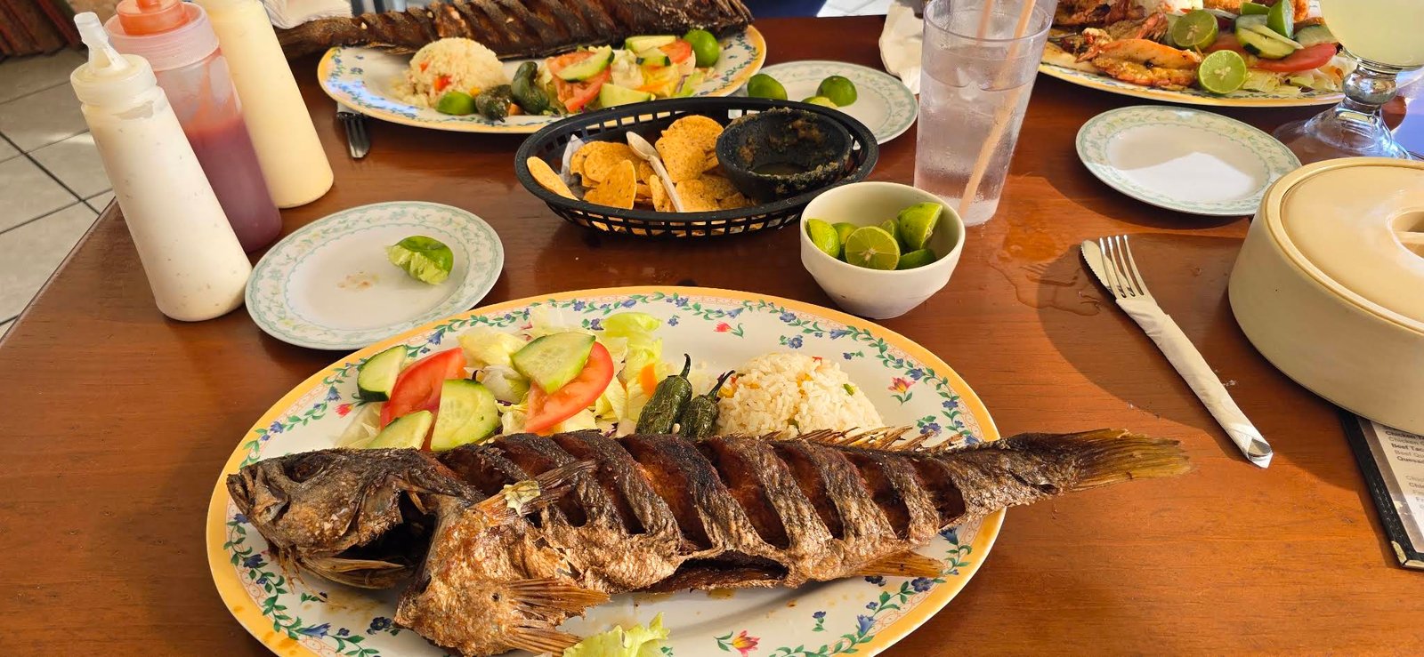 Mary's Seafood on the Malecón in Puerto Peñasco