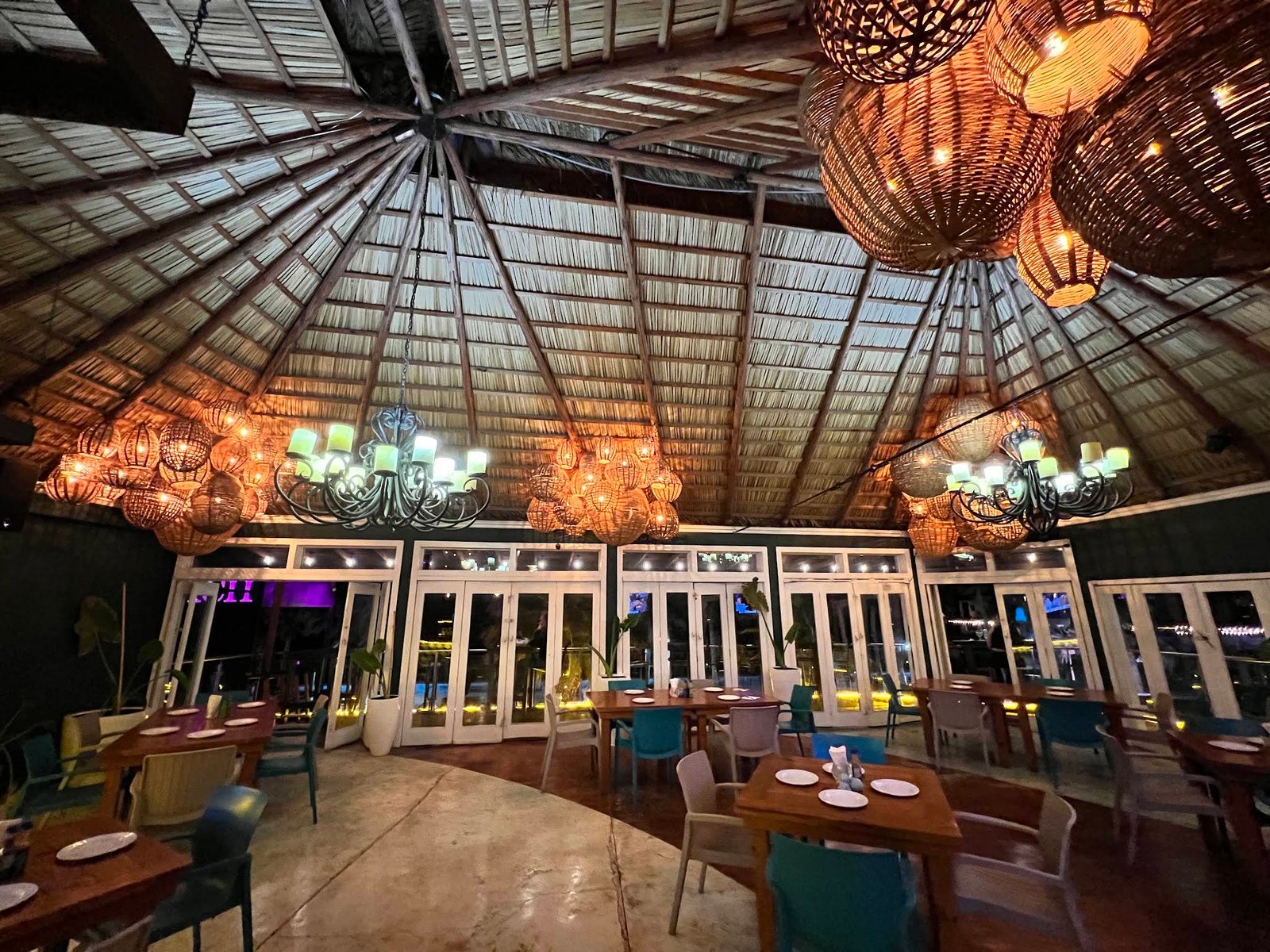 El Oktopus Restaurant Bar in Puerto Peñasco